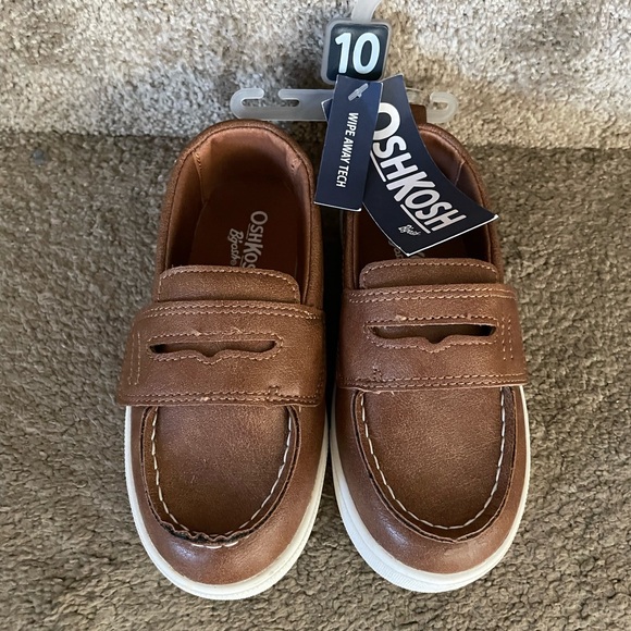 OshKosh B'gosh Other - NWT Oshkosh Toddler Boys Size 10 Penny Loafers